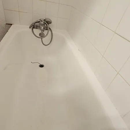 דירה - Inout - 6 Beds Flat J-c3 ואל טורנס